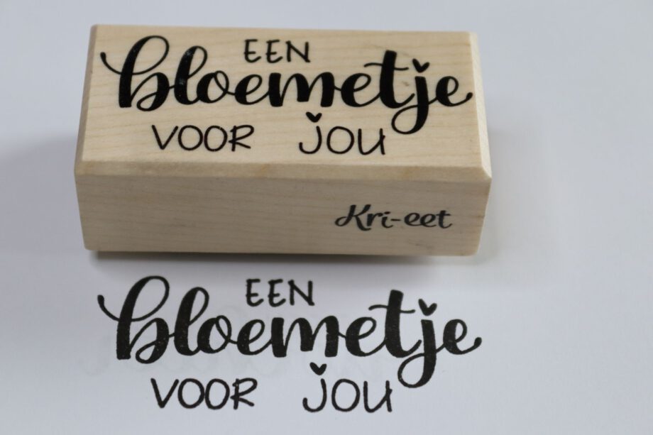 Kri-eet stempel Een bloemetje voor jou