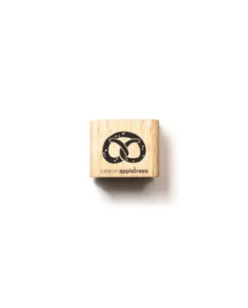 Cats on Appletrees Ministempel Pretzel